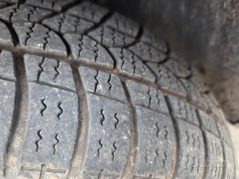 Usata Fiat Punto 59 CV (43 kW) 2005 Grigio Utilitaria