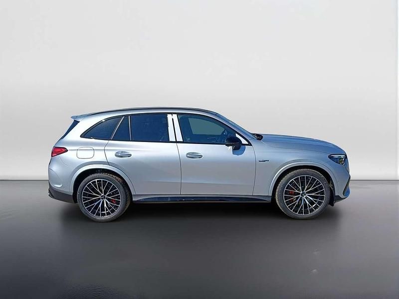 Nuova Mercedes GLC43 AMG AMG 421 CV (309 kW) 2025 Argento hightech magno manufa SUV