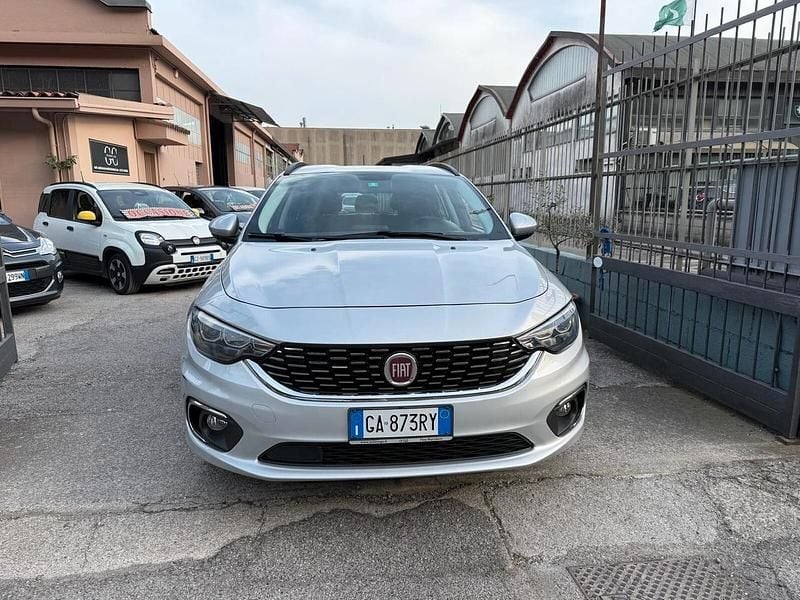 Usata Fiat Tipo S 120 CV (88 kW) 2020 Argento Station wagon