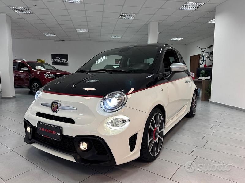 Bianco Usata 2021 Abarth 595 Turismo Tre volumi | 22.900 € (Molto cara) - Immagine 1/4