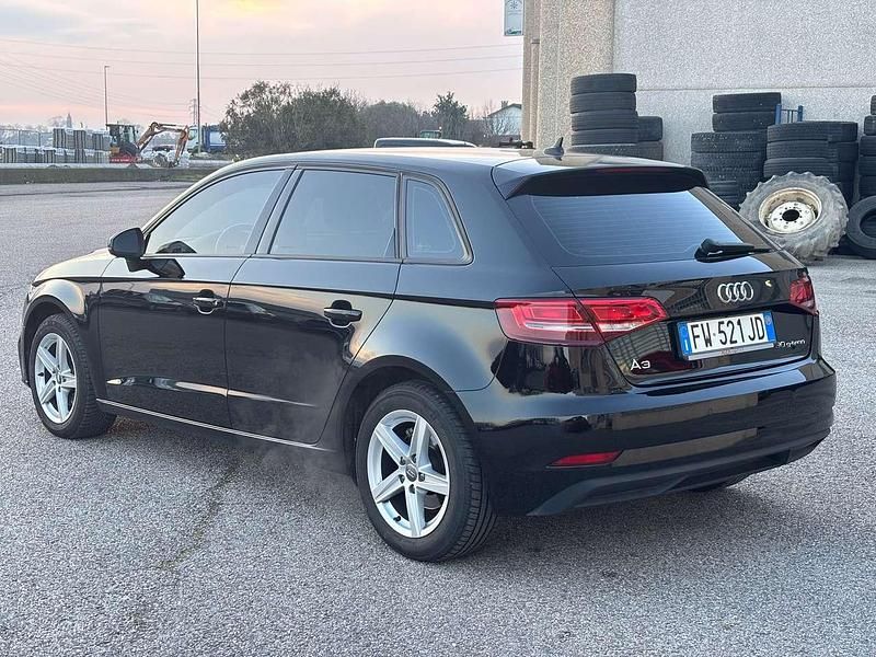Usata Audi A3 Business 131 CV (96 kW) 2019 Nero Berlina