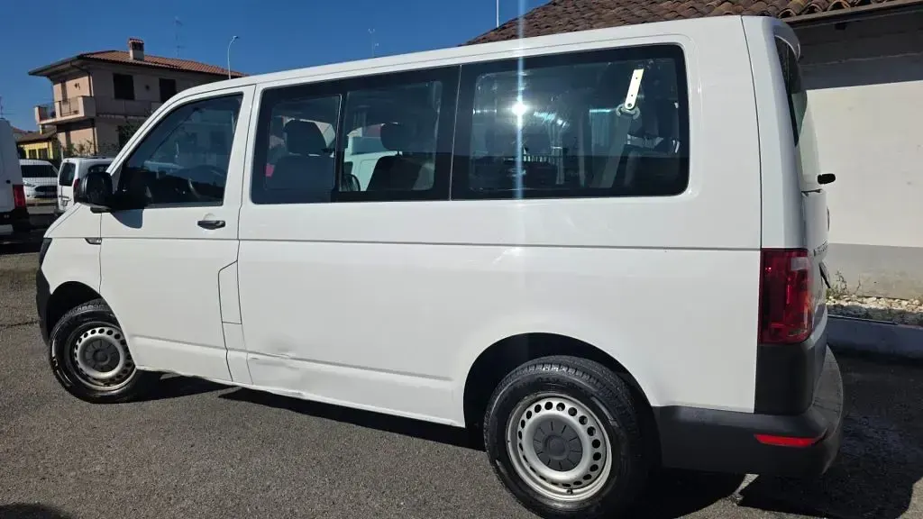 Usata VW Transporter Business 150 CV (110 kW) 2017 Bianco / pastello Furgone