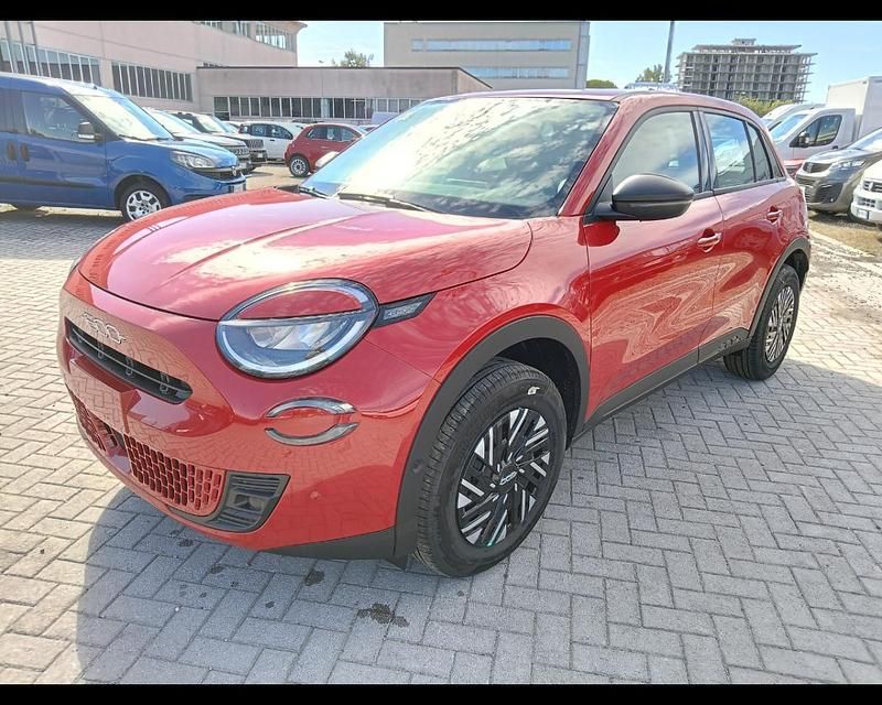 Gebraucht Fiat 600 145 PS (106 kW) 2025 SUV