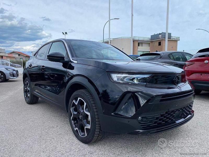 Usata Opel Mokka Ultimate 136 CV (100 kW) 2023 Nero SUV