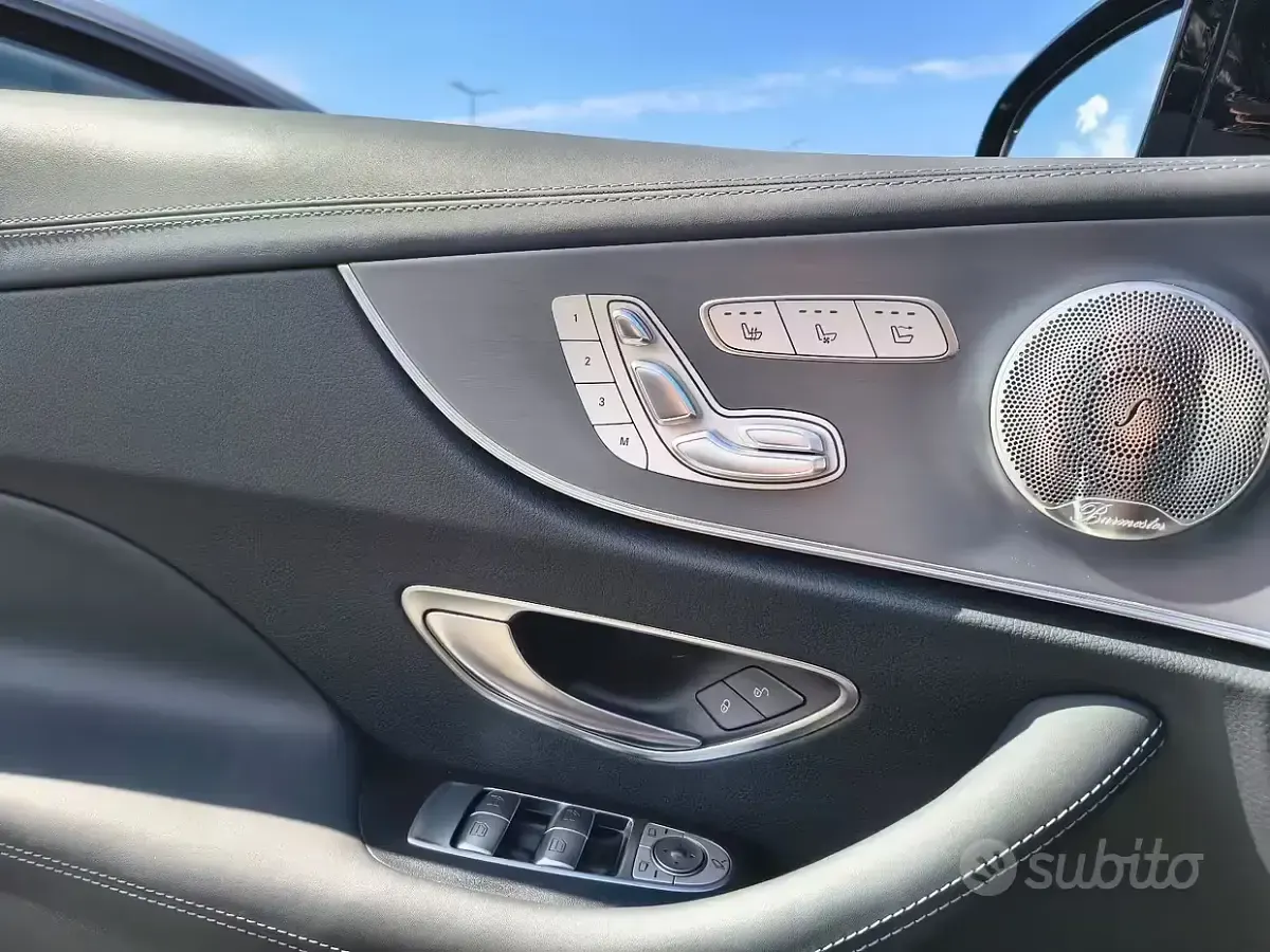 Usata Mercedes E400 330 CV (242 kW) 2025 Nero Coupé