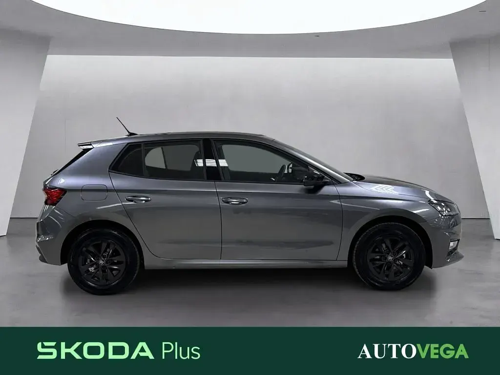 Nuova Skoda Fabia 95 CV (69 kW) 2025 Grigio / pastello Utilitaria