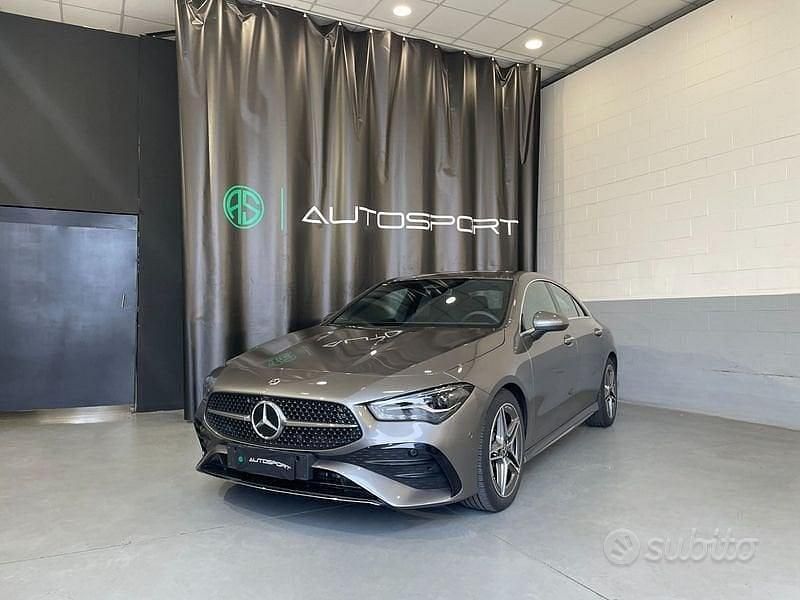 Usata Mercedes CLA200 Premium 163 CV (119 kW) 2024 Grigio Coupé