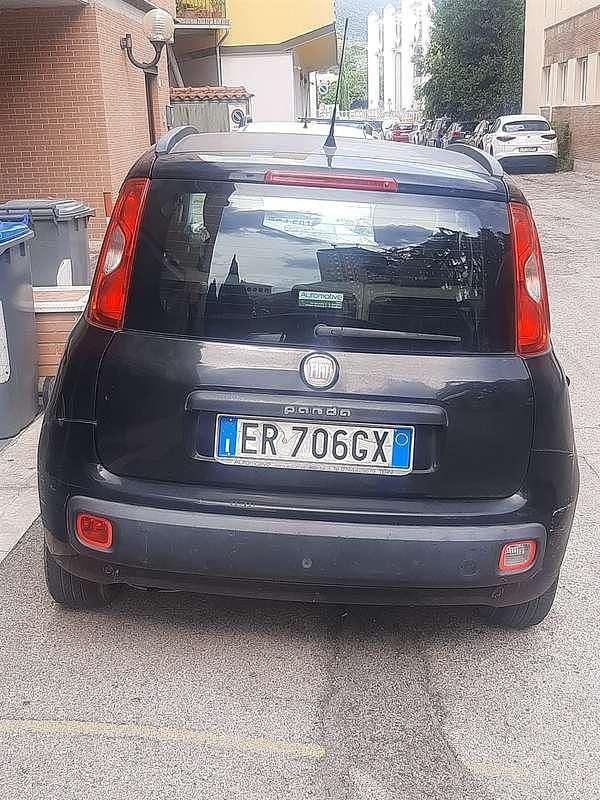 Usata Fiat Panda Lounge 69 CV (50 kW) 2013 Nero Utilitaria