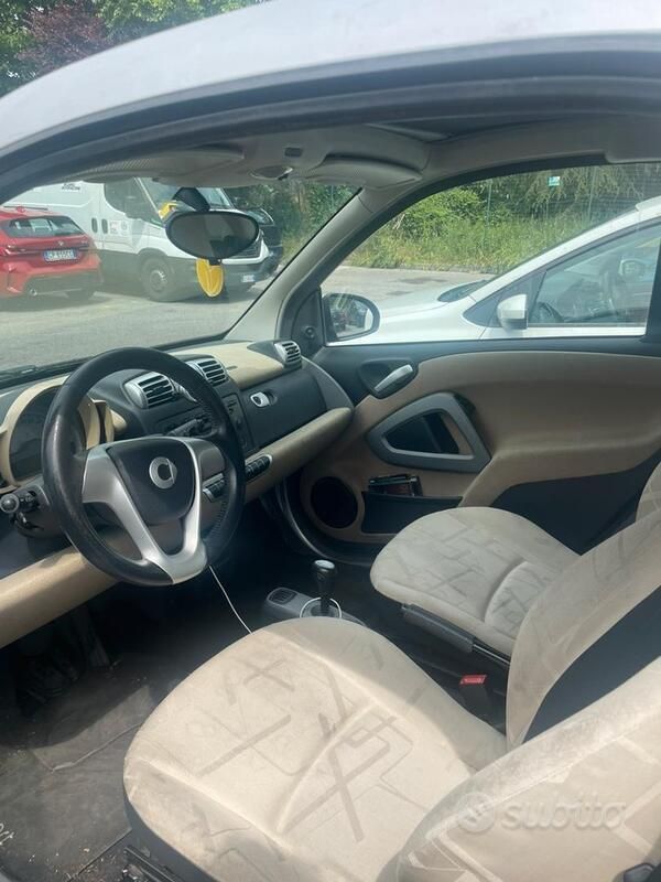 Usata Smart ForTwo Coupé 61 CV (44 kW) 2007 Utilitaria