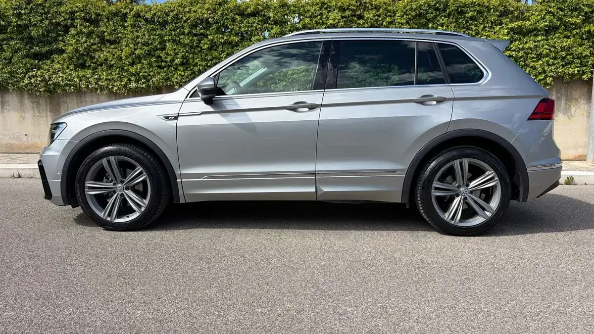 Usata VW Tiguan Sportline 116 CV (85 kW) 2019 Grigio SUV