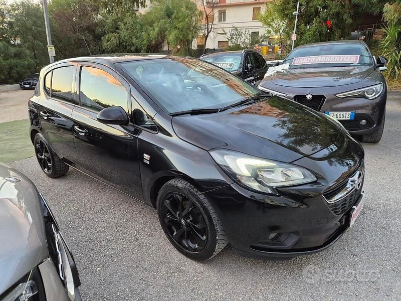 Usata Opel Corsa Edition 90 CV (66 kW) 2019 Nero Berlina