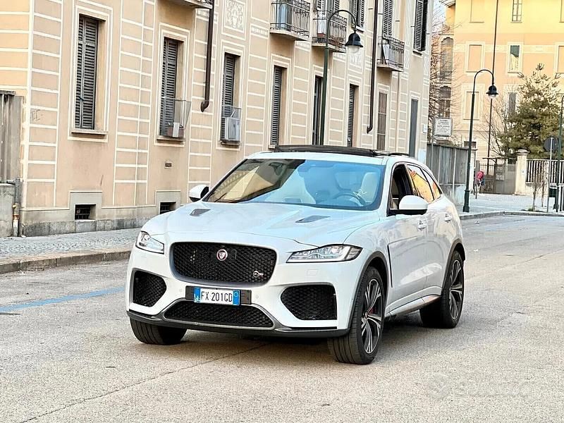 Bianco Usata 2019 Jaguar F-Pace SVR SUV | 62.400 € - Immagine 1/4