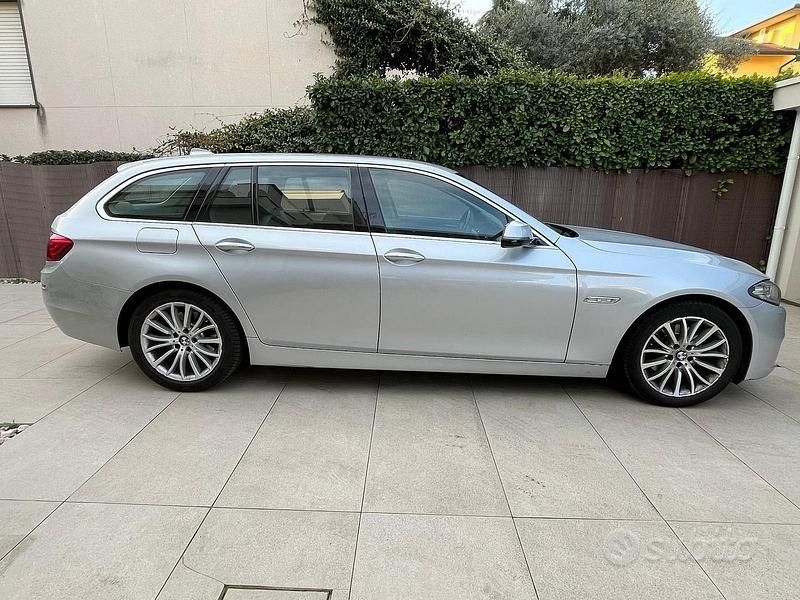 Usata BMW 520 Luxury Line 2015 Grigio Station wagon