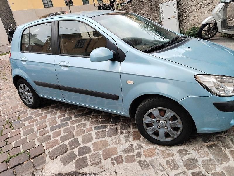 Usata Hyundai Getz 82 CV (60 kW) 2006 Blu Utilitaria