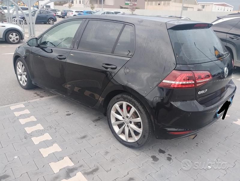 Usata VW Golf VII 110 CV (80 kW) 2015 Berlina