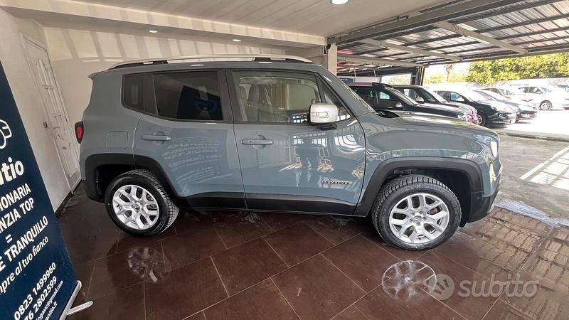 Usata Jeep Renegade Limited 140 CV (102 kW) 2018 Grigio SUV