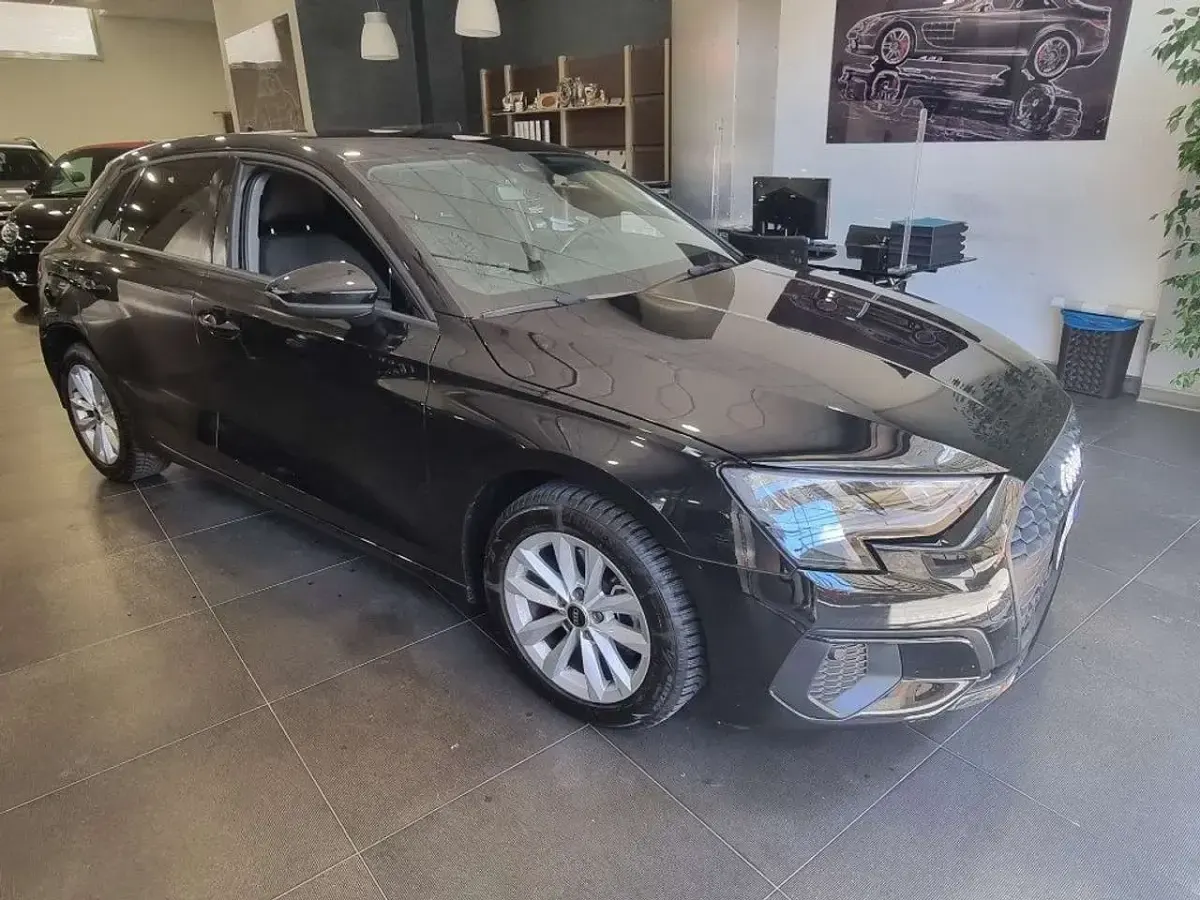Gebraucht Audi A3 Business 150 PS (110 kW) 2022 Schwarz Limousine