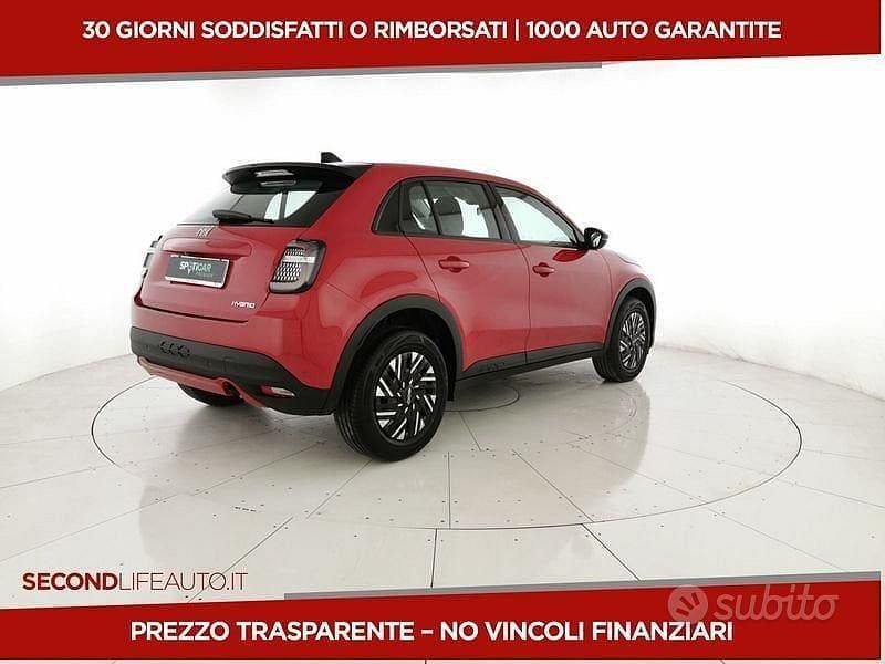 Usata Fiat 600 110 CV (80 kW) 2025 Rosso SUV