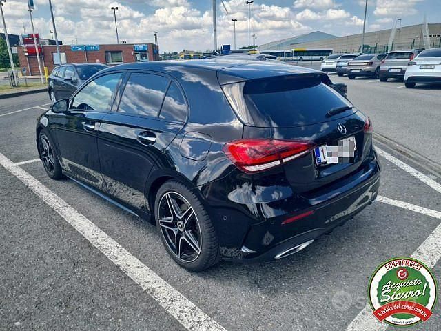 Usata Mercedes A180 Premium 116 CV (85 kW) 2019 Nero Berlina