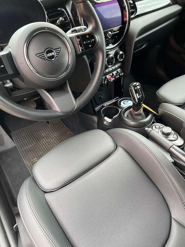 Usata Mini Cooper Classic 136 CV (100 kW) 2024 Verde Utilitaria