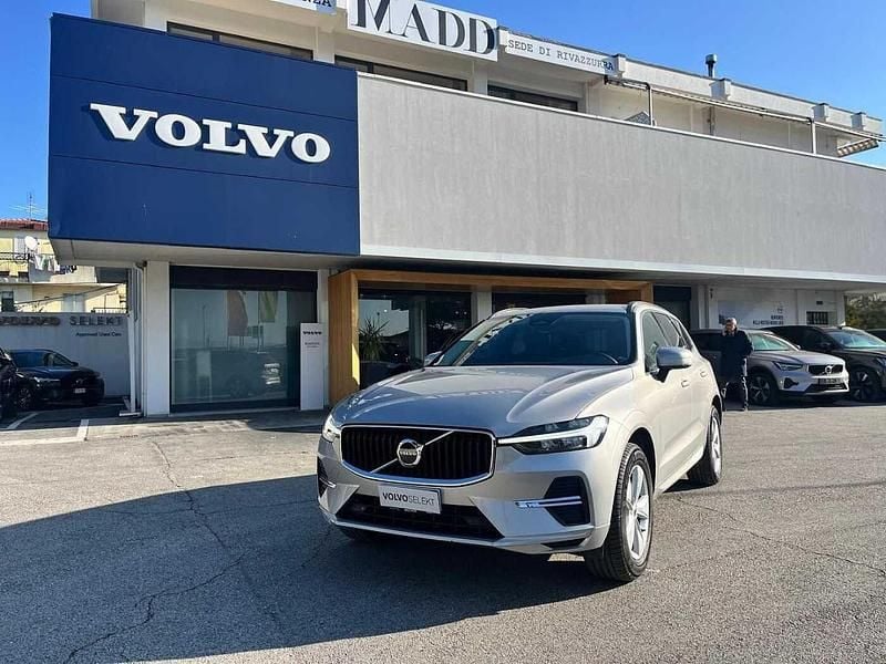 Usata Volvo XC60 Core 197 CV (144 kW) 2023 Grigio SUV