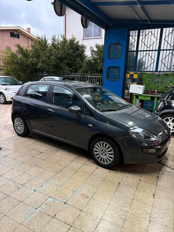 Usata Fiat Punto Evo 75 CV (55 kW) 2009 Nero Utilitaria