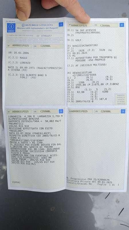 Usata VW Golf Plus Cross Trendline 102 CV (75 kW) 2006 Argento Monovolume