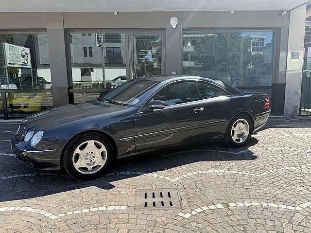 Usata Mercedes CL600 394 CV (289 kW) 2001 Grigio Coupé