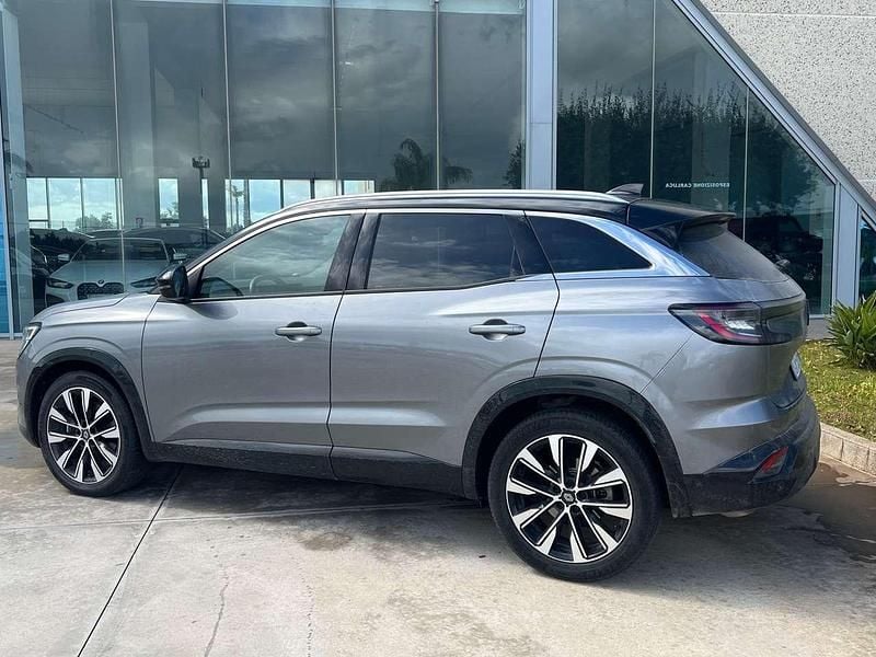 Usata Renault Austral Techno 131 CV (96 kW) 2023 Grigio SUV