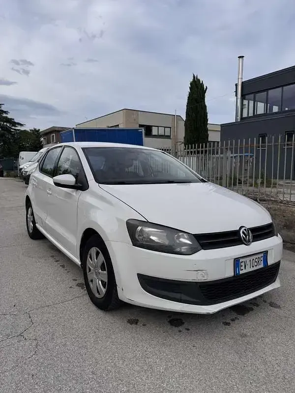Usata VW Polo Sound 60 CV (44 kW) 2014 Berlina