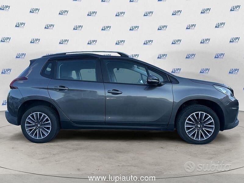Usata Peugeot 2008 Allure 110 CV (80 kW) 2019 Grigio SUV