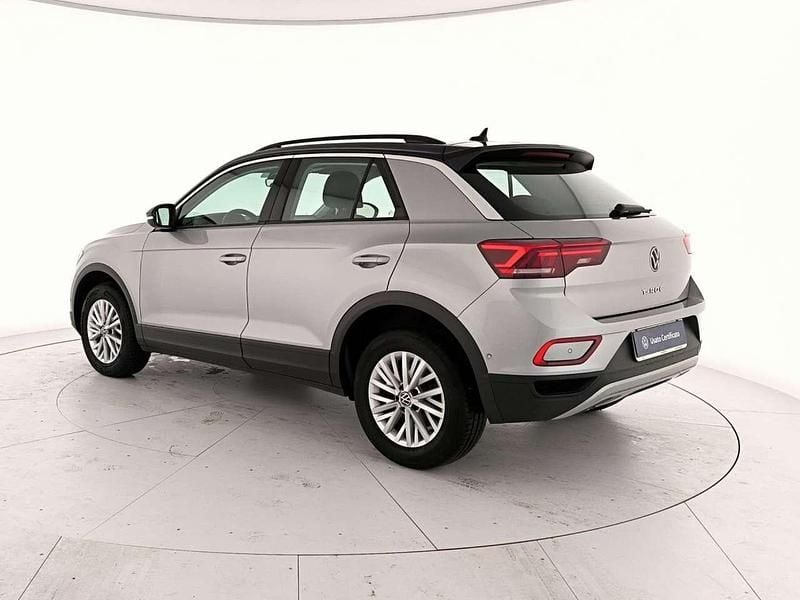 Usata VW T-Roc Life 150 CV (110 kW) 2024 Pyrit silver metallizzato nero SUV