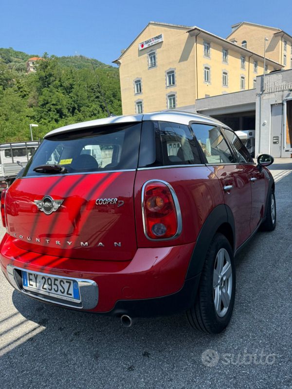 Usado Mini Countryman 122 CV (89 kW) 2015 Rojo SUV