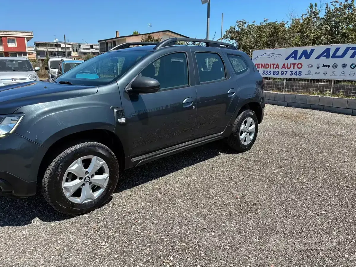 Usata Dacia Duster 116 CV (85 kW) 2019 Grigio SUV