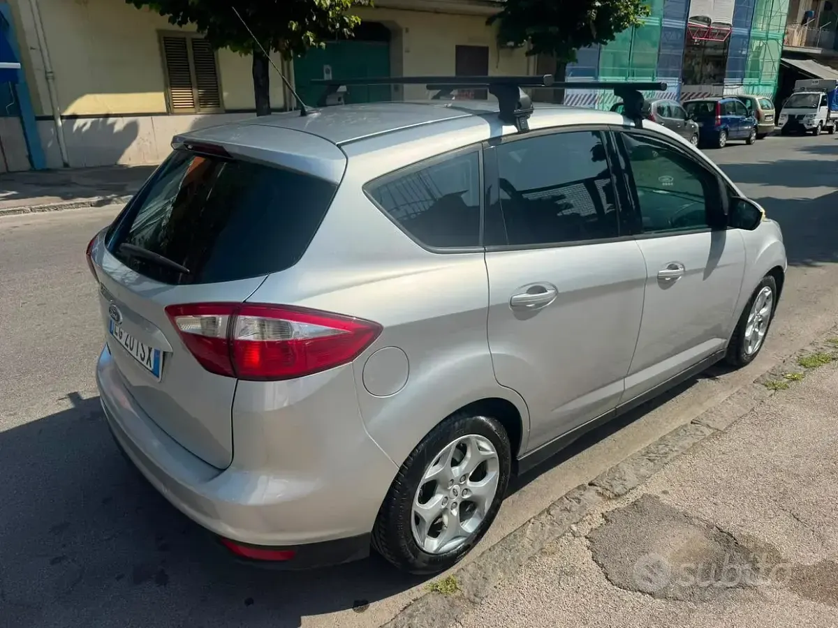 Usata Ford C-MAX Titanium 116 CV (85 kW) 2011 Grigio Monovolume