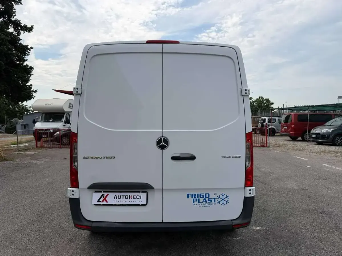 Usata Mercedes Sprinter 140 CV (102 kW) 2022 Bianco Furgone
