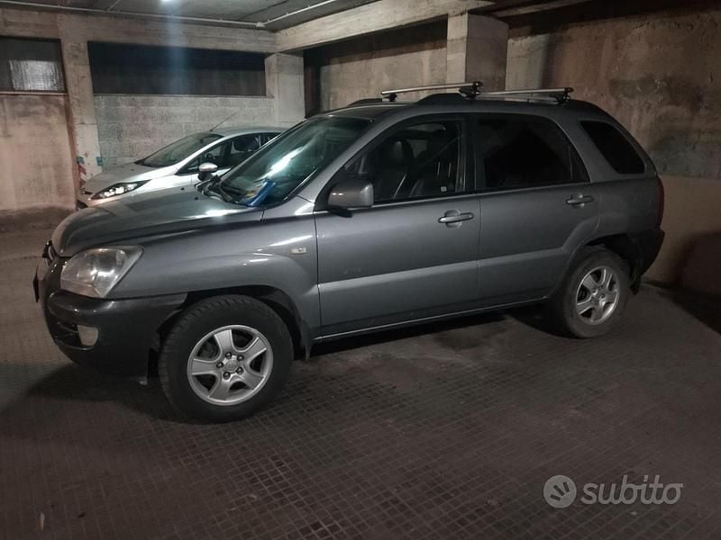 Usata Kia Sportage 141 CV (103 kW) 2005 Grigio SUV