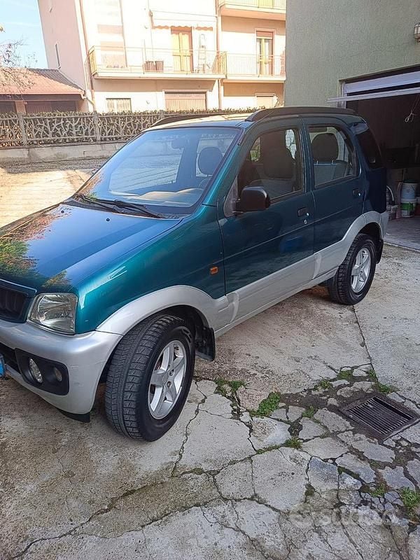 Usata Daihatsu Terios 86 CV (63 kW) 2006 Blu SUV