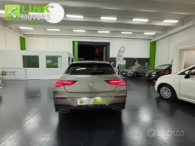 Usata Mercedes CLA200 Shooting Brake 150 CV (110 kW) 2020 Grigio Station wagon