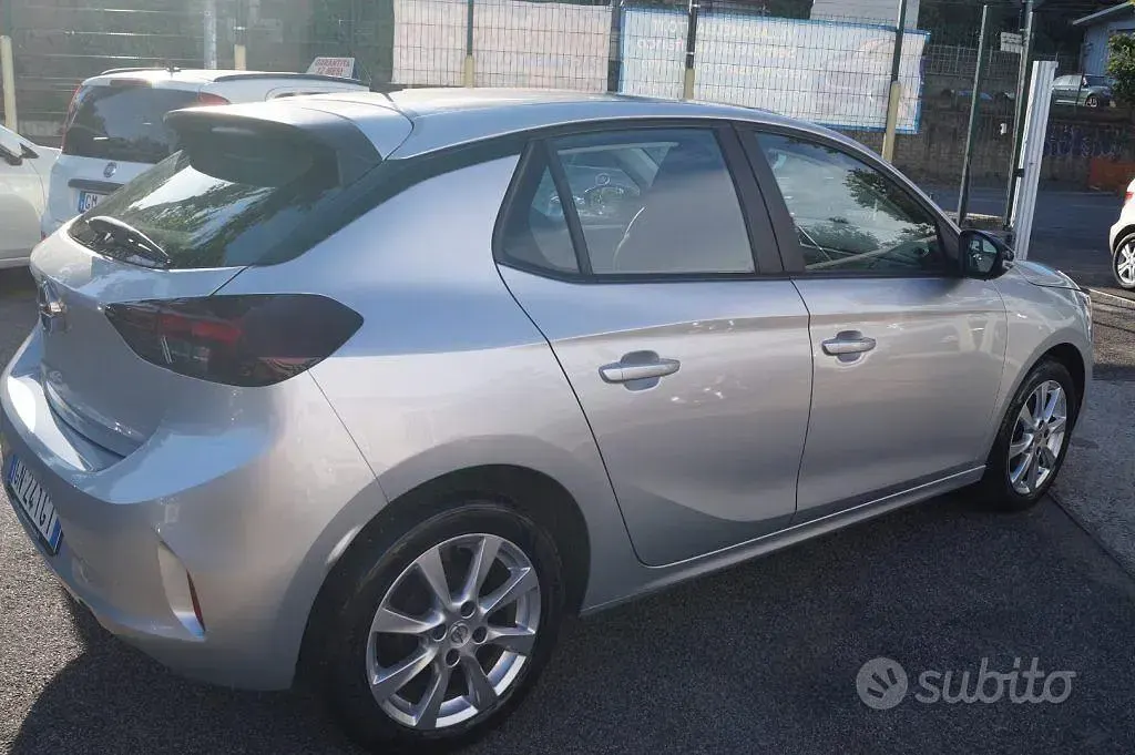 Usata Opel Corsa Edition 75 CV (55 kW) 2023 Grigio Utilitaria