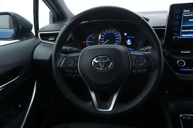 Usata Toyota Corolla Business Edition 122 CV (89 kW) 2021 Blu Station wagon