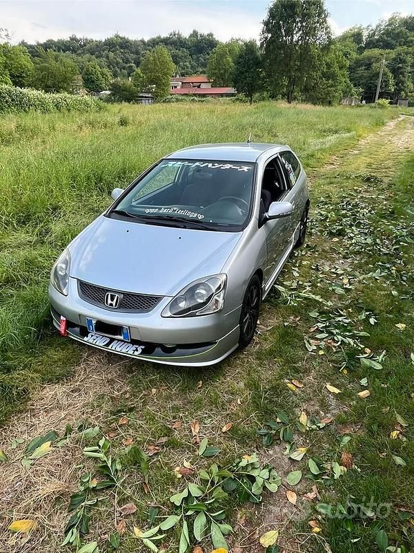 Usata Honda Civic Sport 100 CV (73 kW) 2006 Grigio Berlina