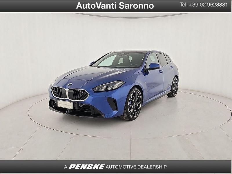 Blu/azzurro Usata 2025 BMW 120 M Sport Utilitaria | 35.960 € - Immagine 1/3
