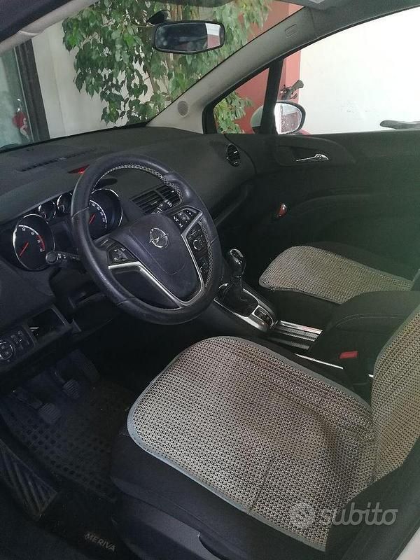 Usata Opel Meriva 120 CV (88 kW) 2015 Bianco Monovolume