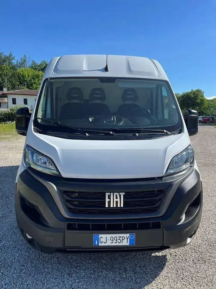 Usata Fiat Ducato 140 CV (102 kW) 2022 Bianco Furgone