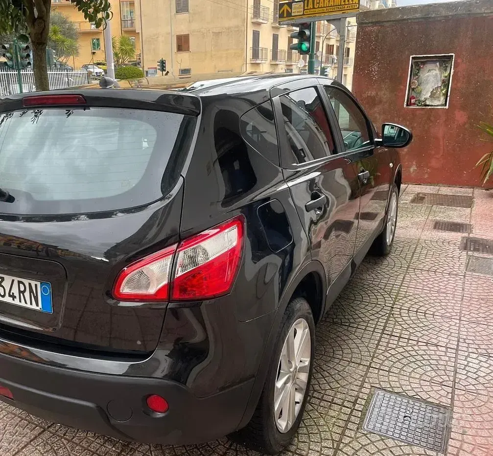 Usata Nissan Qashqai Acenta 115 CV (84 kW) 2008 Nero SUV