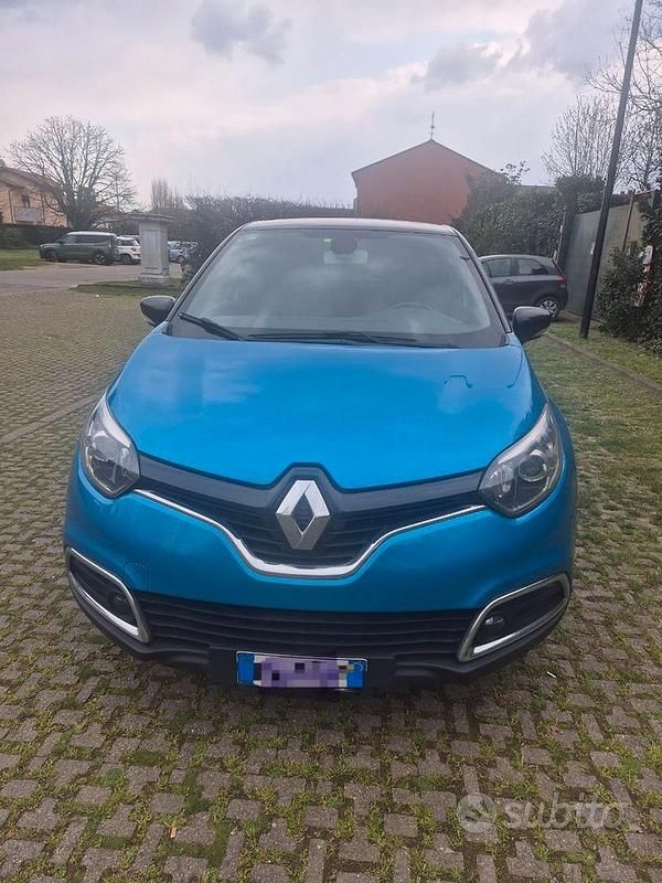 Usata Renault Captur 90 CV (66 kW) 2018 Blu SUV