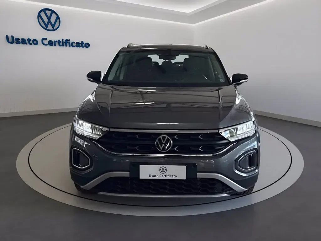 Usata VW T-Roc Life 150 CV (110 kW) 2023 Grigio SUV