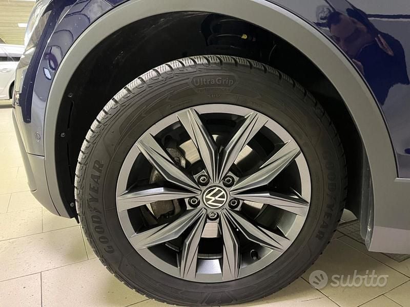 Usata VW Tiguan Allspace 150 CV (110 kW) 2022 Blu SUV