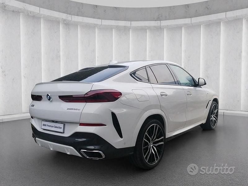 Usata BMW X6 M Sport 333 CV (244 kW) 2022 Bianco SUV
